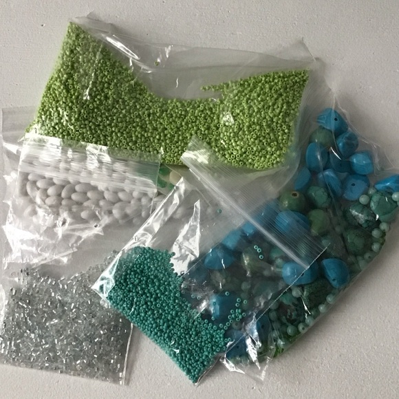 50% OFF if Bundled - Assorted Beads in Green and Blue - Mainly Acrylic 300 gm - Picture 9 of 9